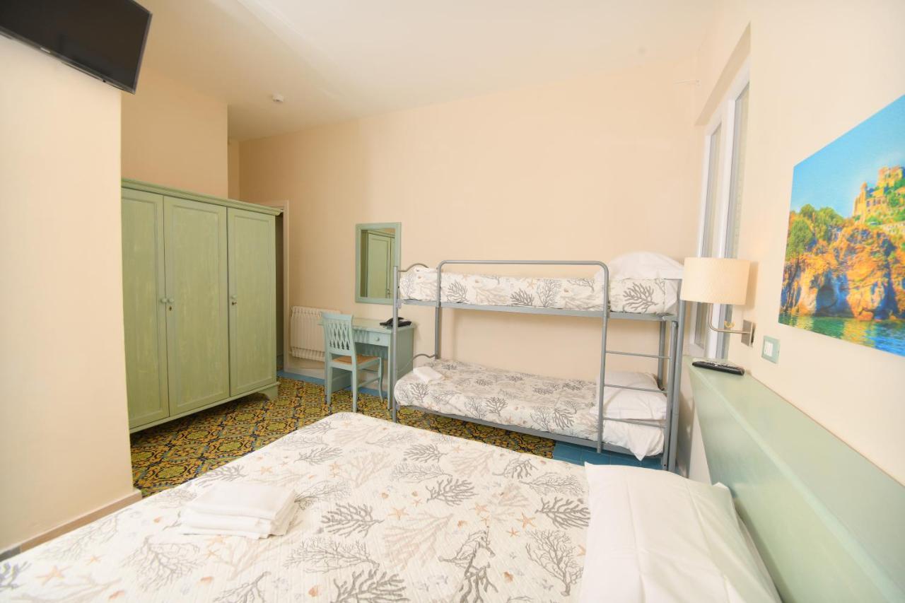 Albergo Atlantic Ischia Kültér fotó